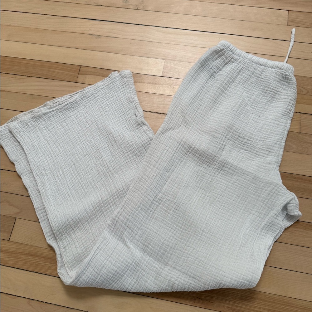 Dynamite 100% cotton white pull on pant lightweight - Picture 9 of 10
